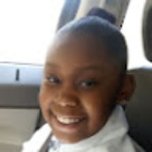 Meet your Posher, Dee